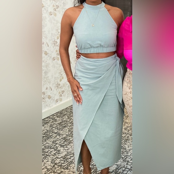 Halter Crop Top and Maxi Wrap Skirt Set - Picture 3 of 3